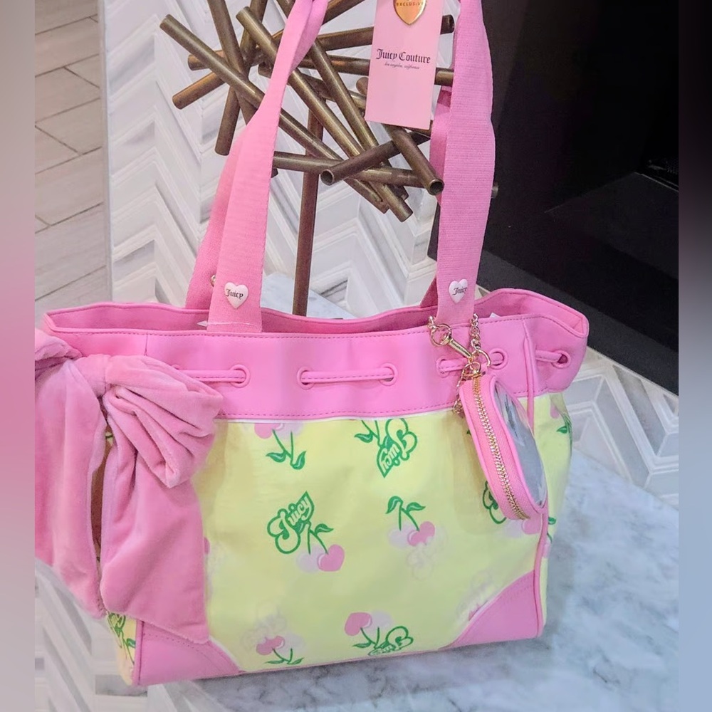 💛 Juicy Couture Retro Yellow Cherry Daydreamer